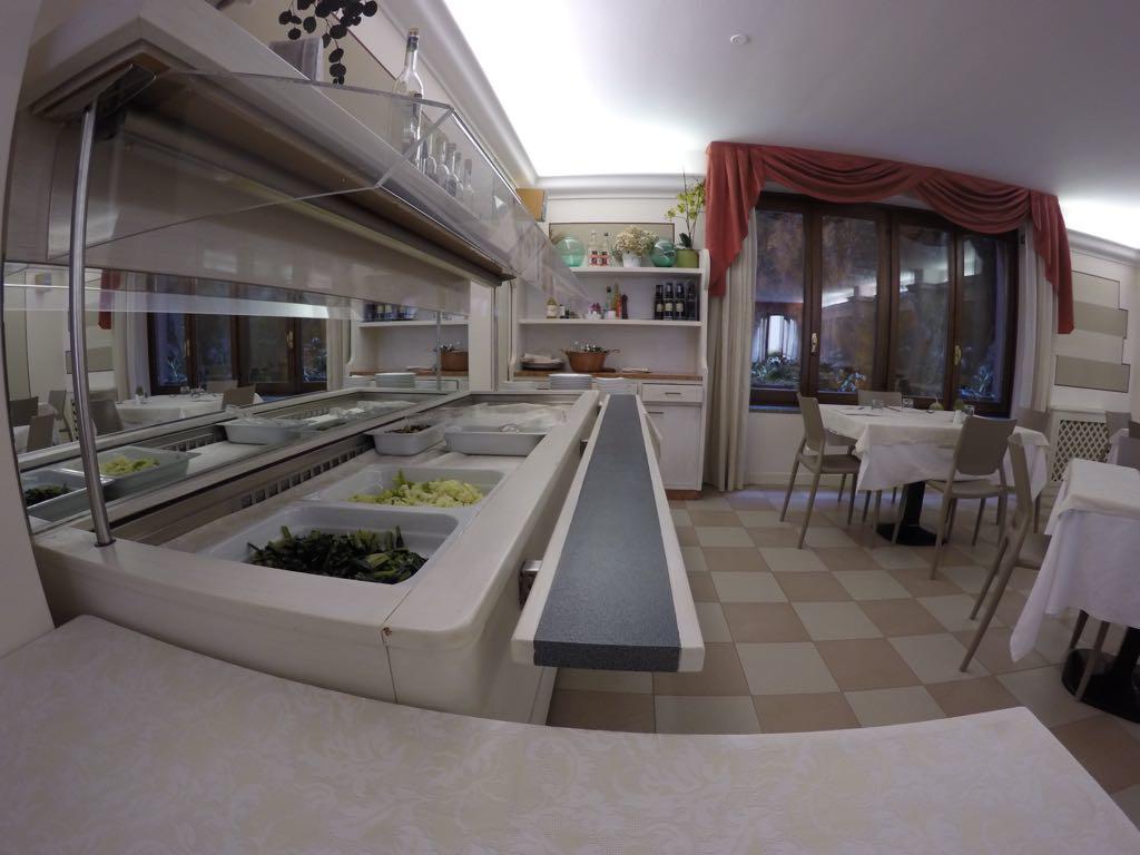 Vestone Hotel Ristorante Centrale מראה חיצוני תמונה